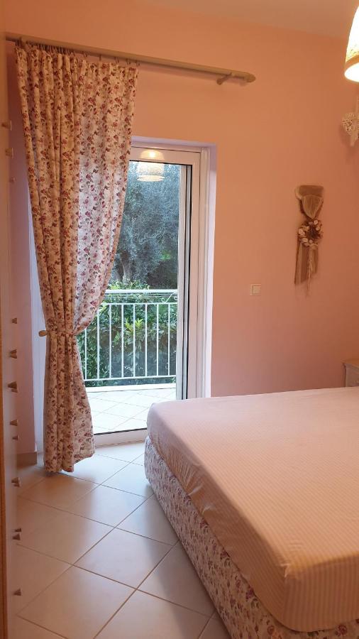 Pogonia Panorama Apartment Paleros المظهر الخارجي الصورة